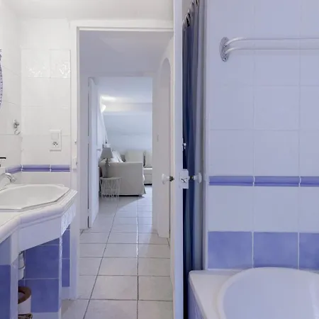 Lägenhet The Swiss Nest - Cozy And Comfortable Retreat Cannes